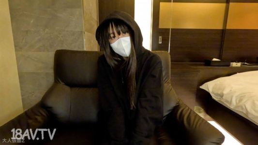 [無碼]FC2-PPV 4633775 【素人初撮】はづき(18) 173cm58kg的模特體型小奶子初中出。開始時很緊張，但慢慢逼她後就連續高潮了。