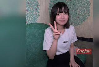FC2PPV 4955809 [无码]  偶像级可爱！身高150cm左右的娇小女大学生，刚刚大学出道，就以超近特写展示她合法的口交和私处，并认真地达到高潮！*附赠高清未公开片段