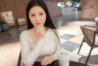 SIRO-5724 前柔道少女应聘，因为她太爱性了！与她纯洁文静的外表截然相反，她内心是个十足的变态！那是胸肌吗？！等等，是柔软的G罩杯？！她敏感的反应太色情了，我多次被她逼到极限！【初次拍摄】线上应聘AV → AV拍摄经验 2609