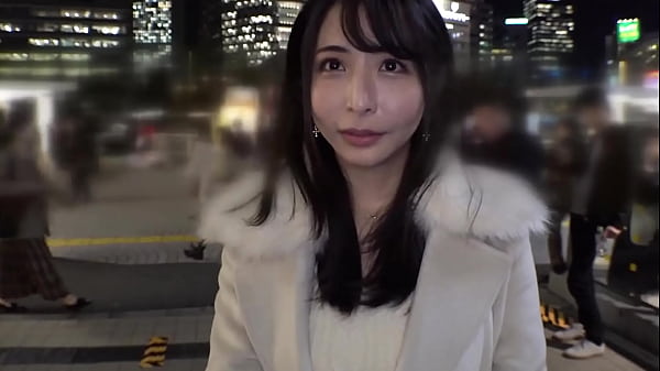性感精神病超肉食Hapbar店员！为寻找野兽般的男人而疯狂的变态戏！