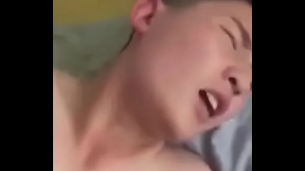 骚逼被刑警操得求饶